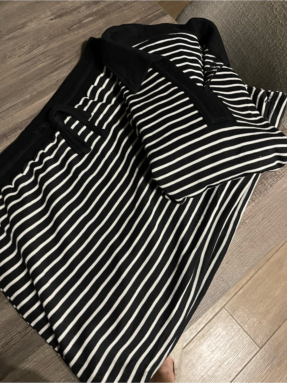 2Pc Matching Set - Picture 3 of 5